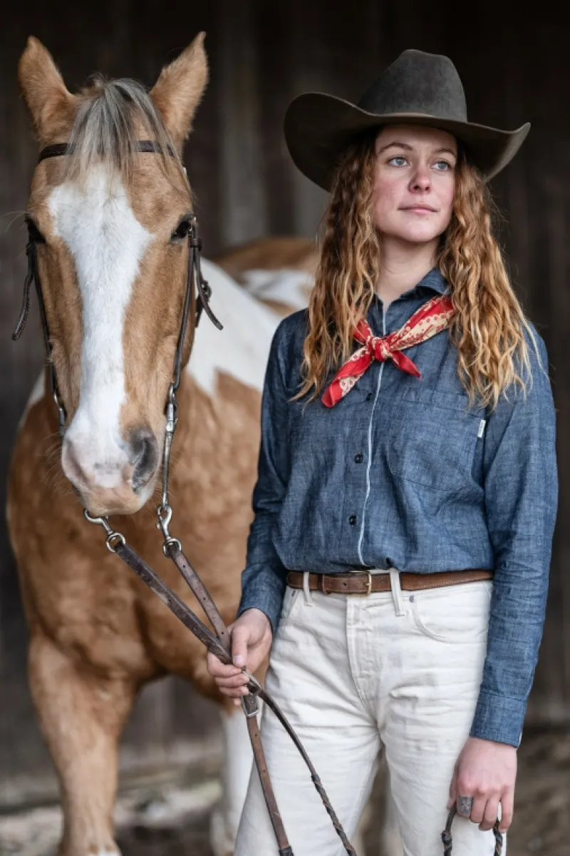 shirt_tiny_woman_jap_selvedge_chambray_rinse_5.webp Roy Rogers Camicie | Selvedge Bar>Shirt Tiny Woman Jap Selvedge Chambray Rinse BLU